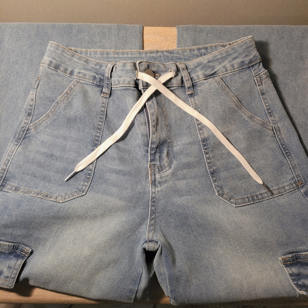Casual Wide Leg Light Blue Denim Jeans with White Drawstring